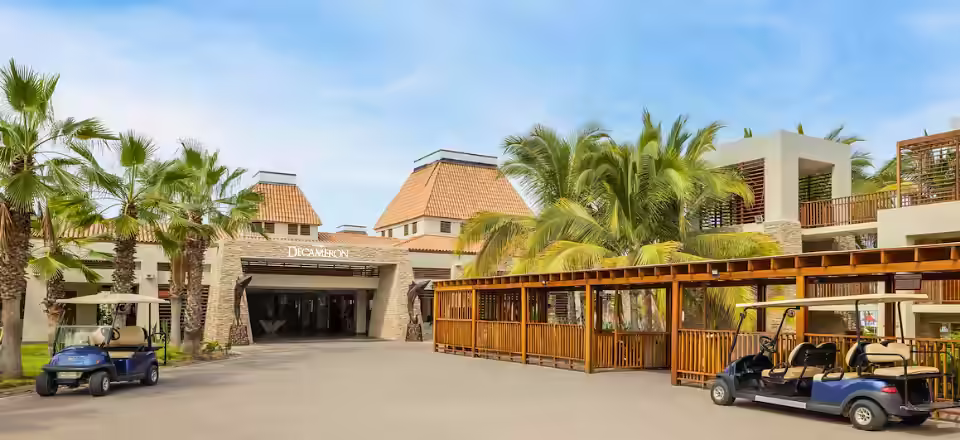 Taxi seguro de Tumbes a Royal Decameron Punta Sal